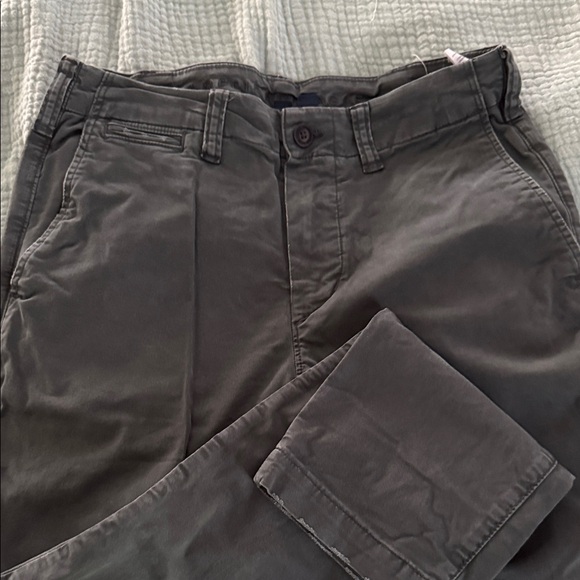 American Eagle Outfitters Other - American Eagle Outfitters Dark Olive Chinos